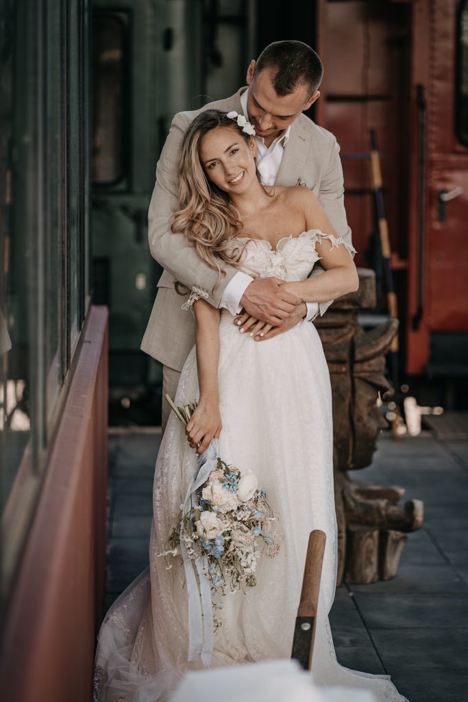 Modelpaar OeffnerCouple Hochzeitsshooting