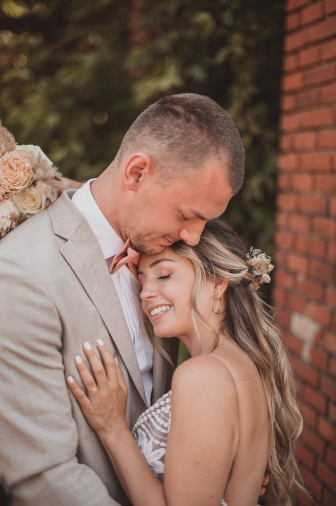 Modelpaar OeffnerCouple Hochzeitsshooting