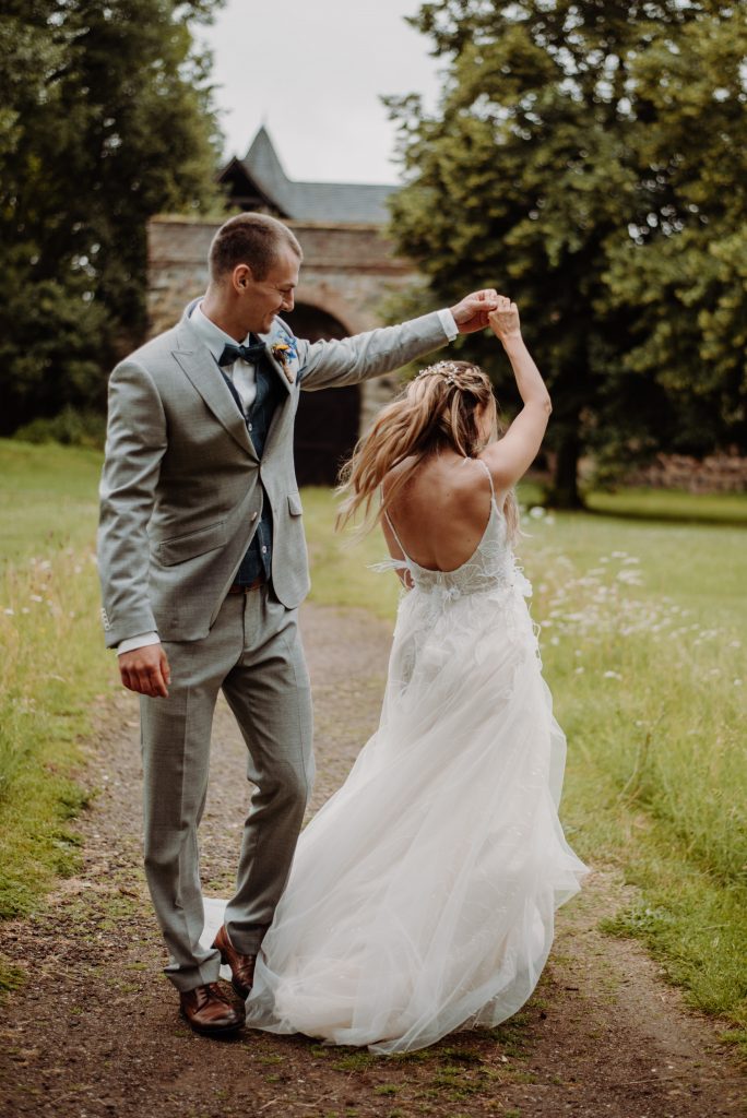 Modelpaar OeffnerCouple Hochzeitsshooting